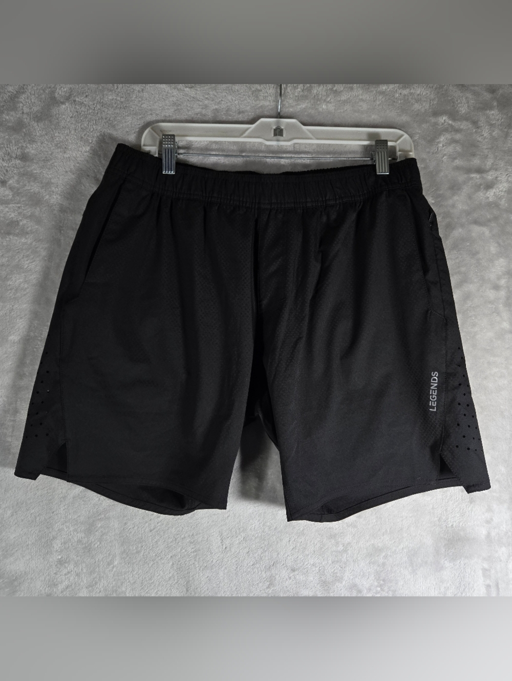 Legends Performance Hybrid Shorts Men Size Large L Lined Spotted Black 7"